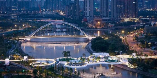 成都漂浮公園，一座橋，九種風(fēng)景